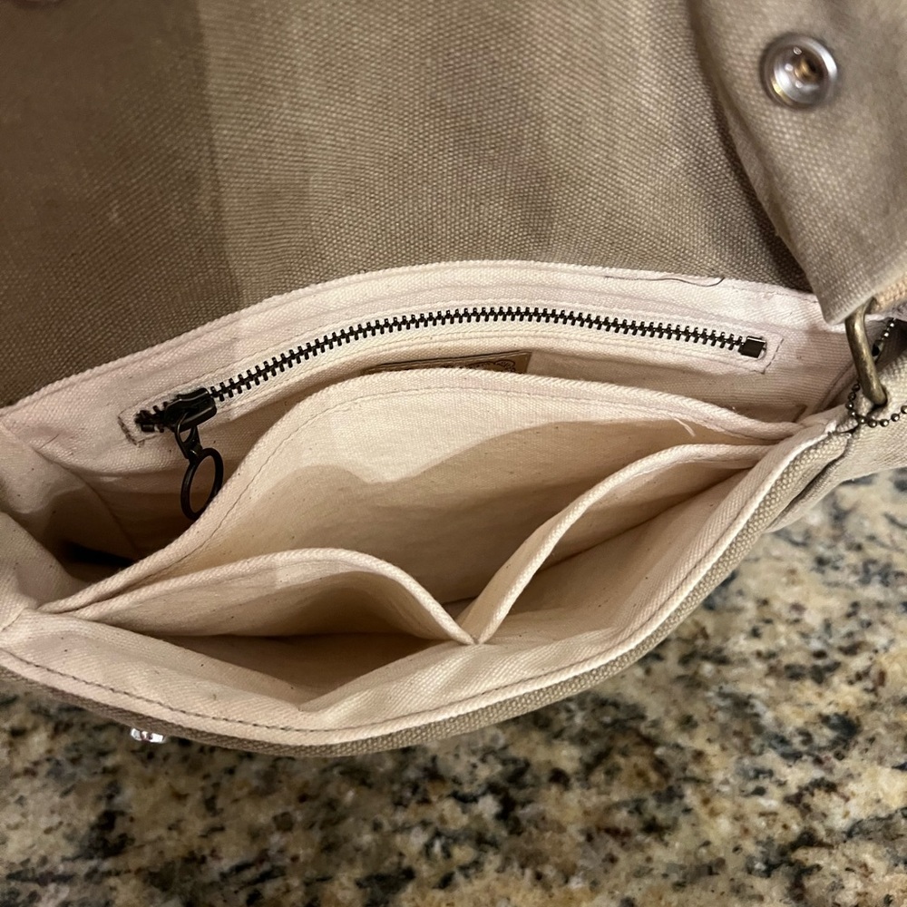 American Glory Post Carrier Bag - Picture 5 of 5